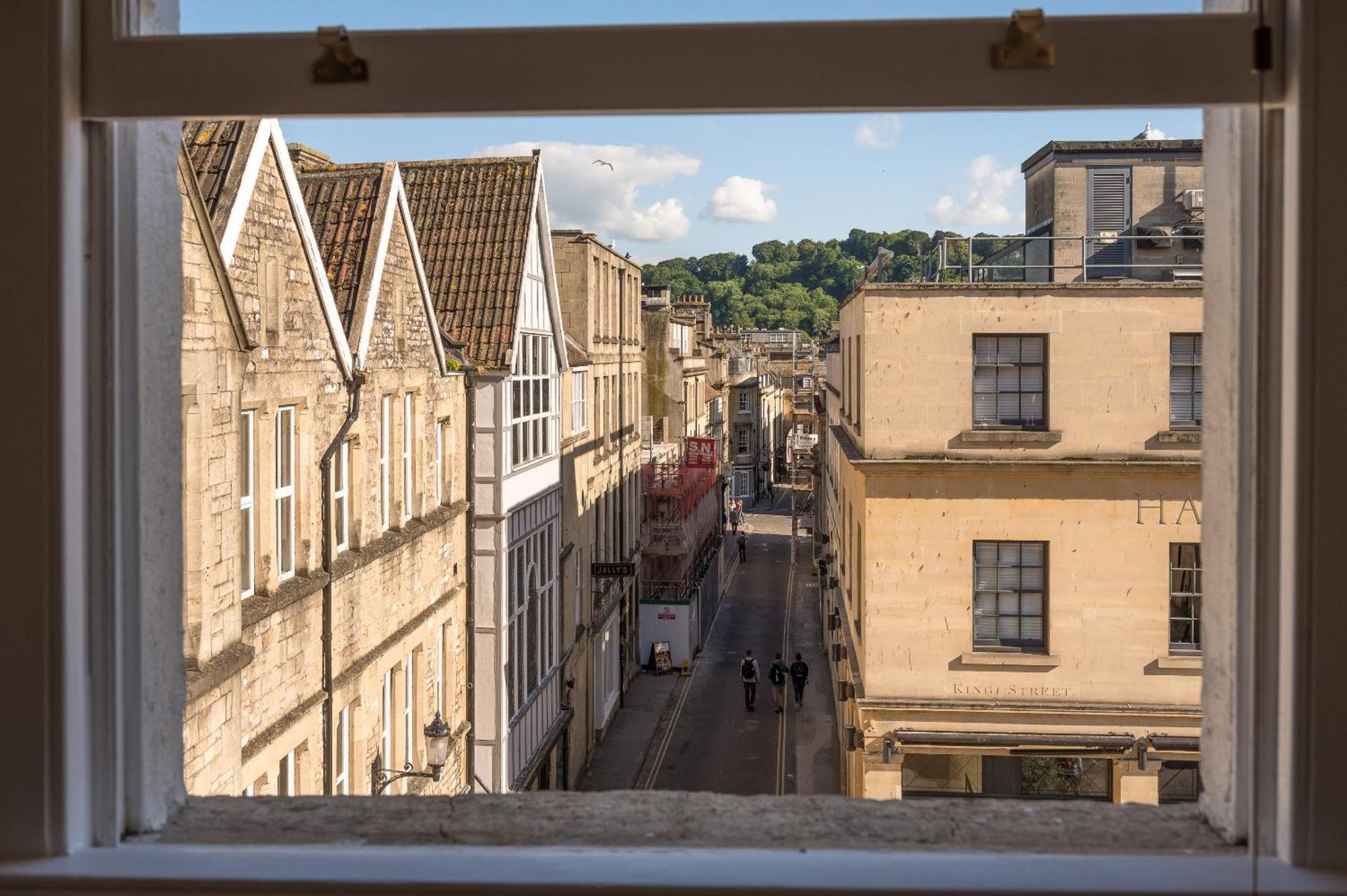 Dream Stays Bath - Barton House Exterior photo